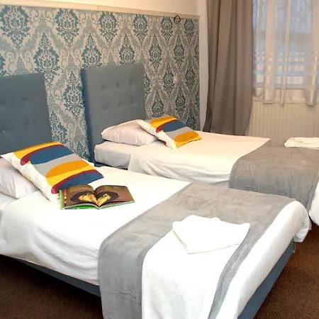 Acwador Ξενοδοχείο Pleszew